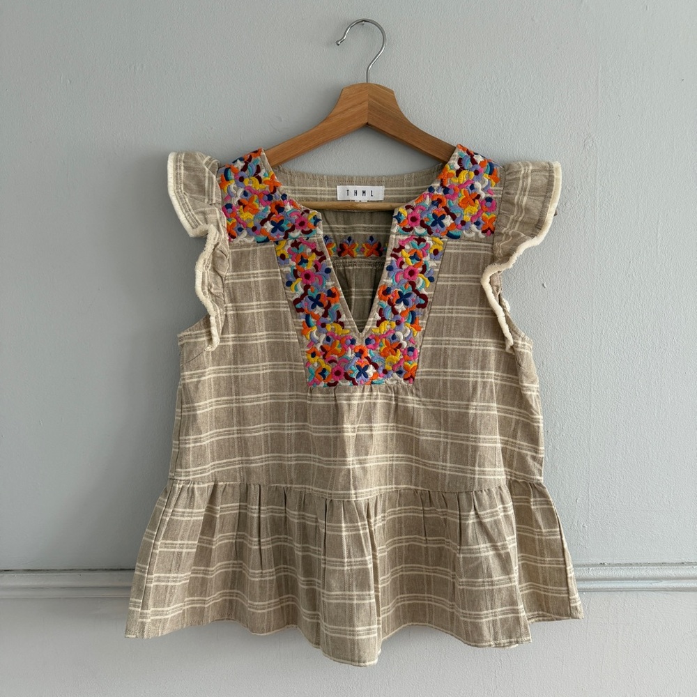 THML > Ruffle Top - Picture 3 of 5